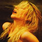 artist image Hande Yener Romeo Pop Şarkı Sözü Nasıl Delirdim