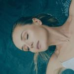 artist image Полина Гагарина Ты не целуй Ты не целуй - Single