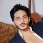 artist image Nikhita Gandhi, Tanishk Bagchi, Pav Dharia Najaa (128 Kbps) - www.DownloadMing4.Com Najaa (From 