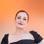 artist image Candan Ercetin Sehir Melek